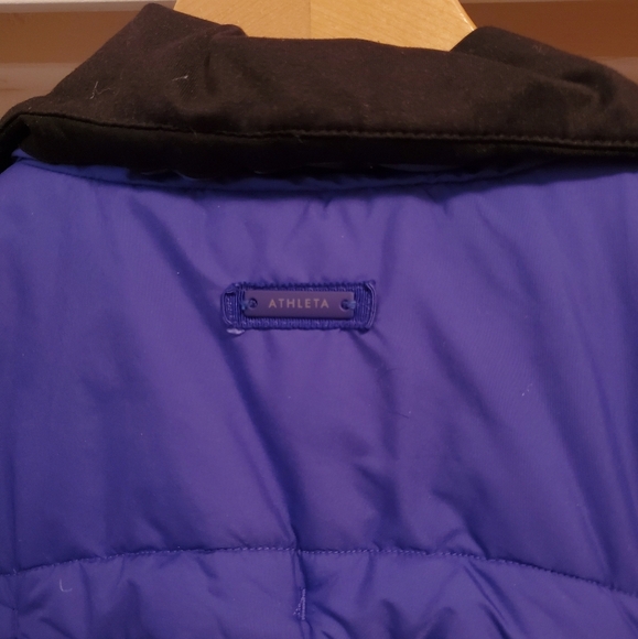 Athleta "Sprinter" lightweight vest. Blue/Purple. Size S. Polyester. - Picture 11 of 11